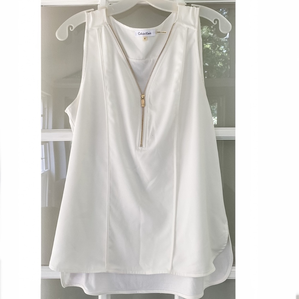 EUC Calvin Klein Top - Medium